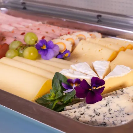 Gaestehaus Pilz بيت ضيافة 3*