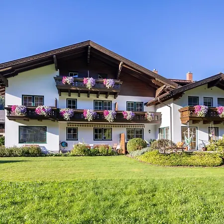 Gaestehaus Pilz 3* سخلادميخ