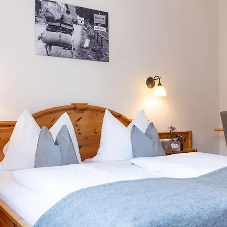 بيت ضيافة Gaestehaus Pilz 3*